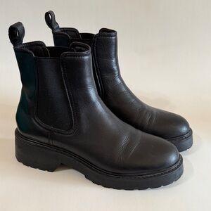 Steve Madden Black Ankle Chelsea Boots Trap Size 9.5
